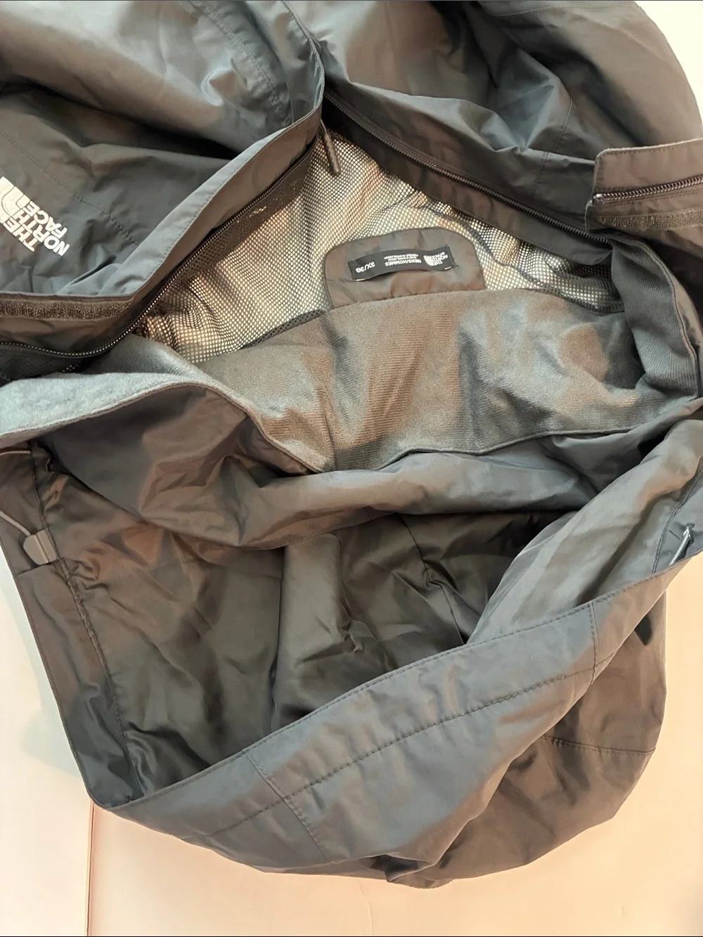 The North Face Black Men's Waterproof Hooded Rain Jacket